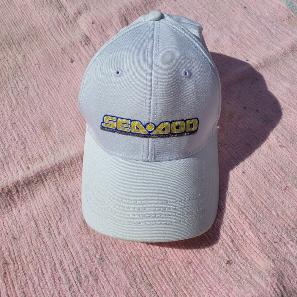 Sea-Doo White Cap